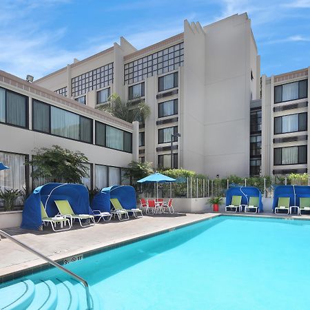 Holiday Inn Hotel & Suites Anaheim By Ihg Buitenkant foto