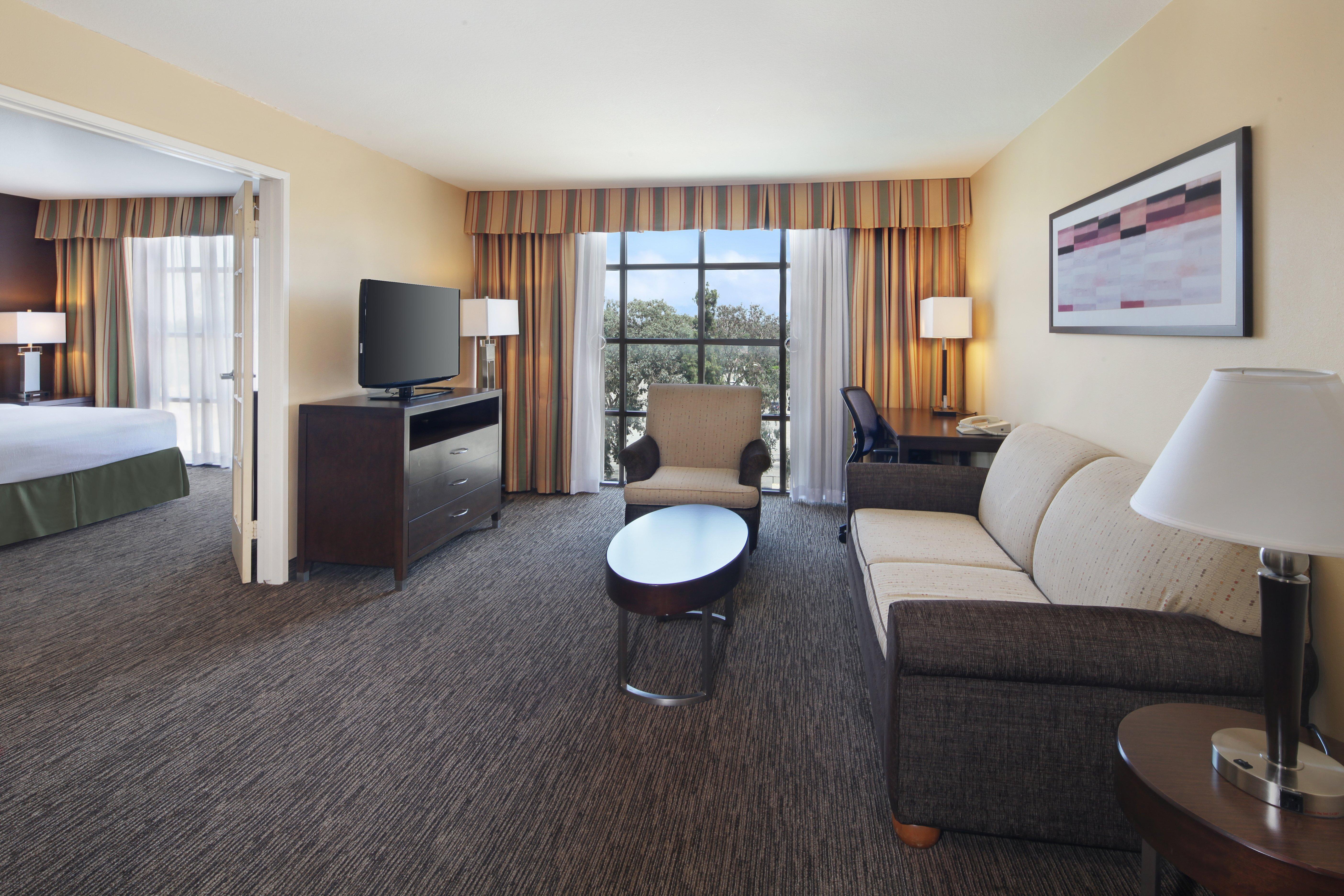 Holiday Inn Hotel & Suites Anaheim By Ihg Buitenkant foto