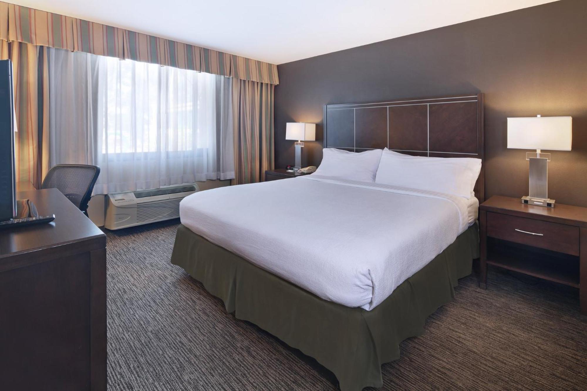 Holiday Inn Hotel & Suites Anaheim By Ihg Buitenkant foto