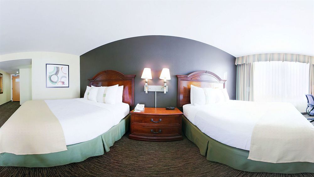 Holiday Inn Hotel & Suites Anaheim By Ihg Buitenkant foto