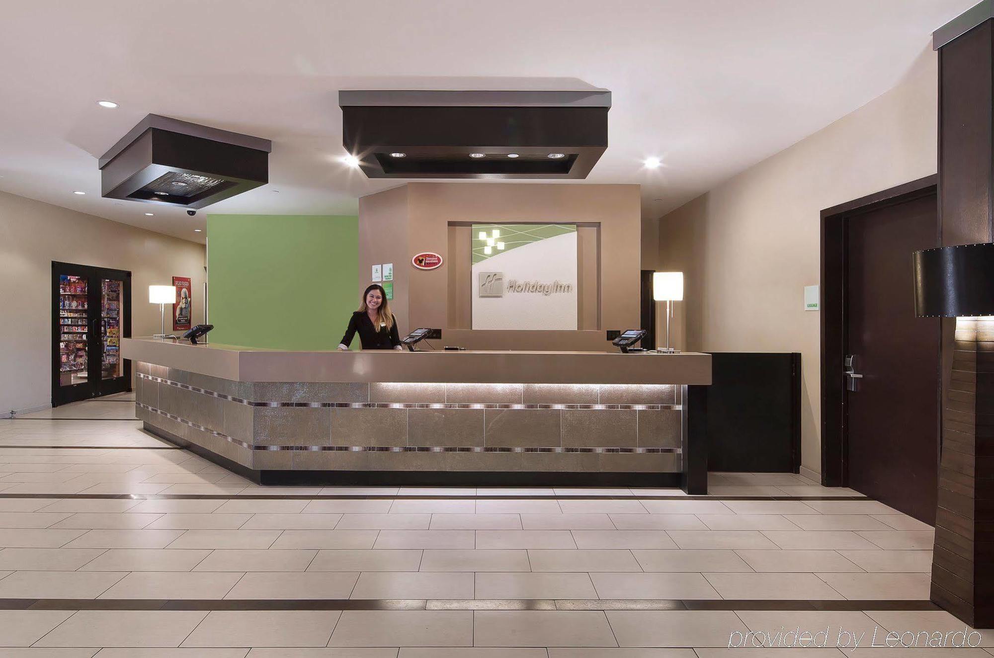 Holiday Inn Hotel & Suites Anaheim By Ihg Buitenkant foto